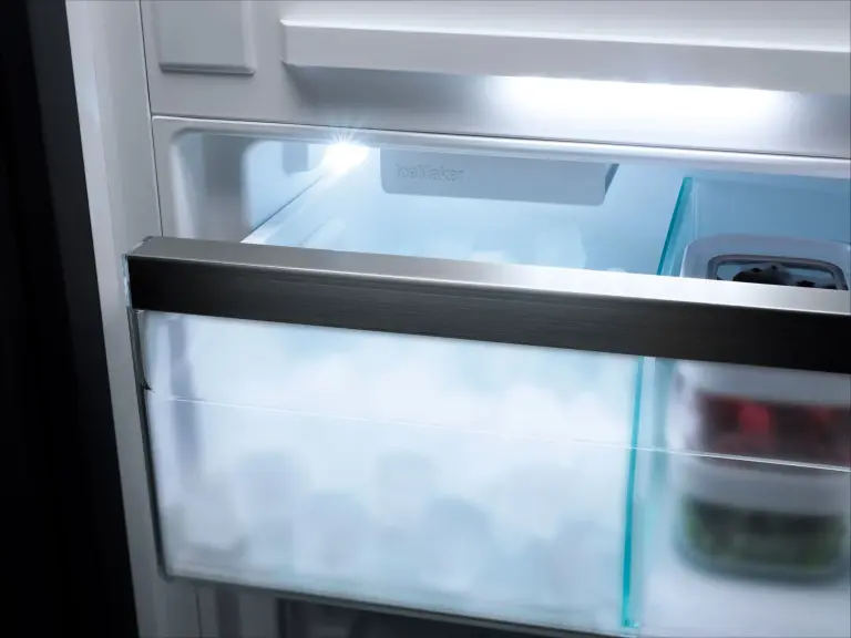 IceMaker