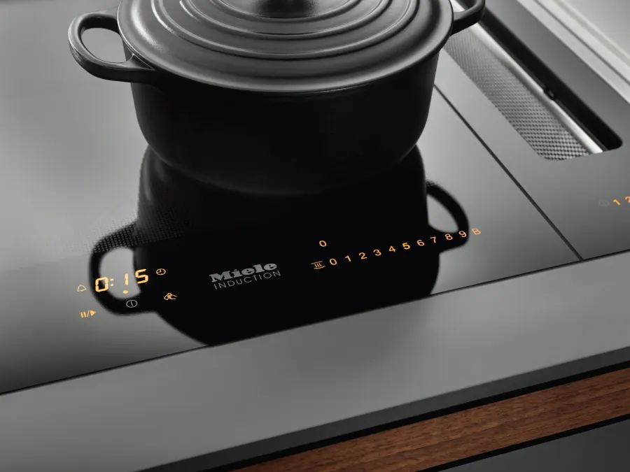 Miele CS 7612 FL Čierna – detail – foto 3
