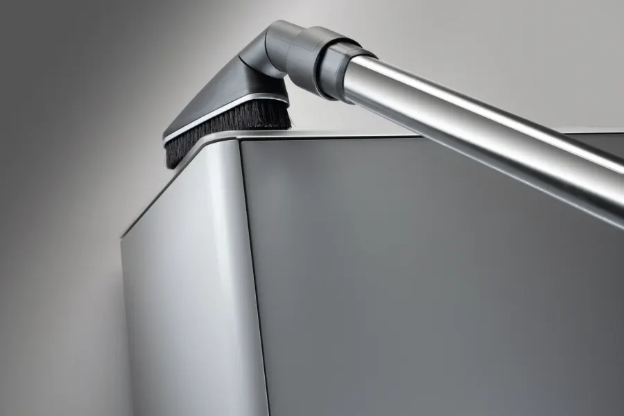Miele Flexibilne nastaviteľná univerzálna kefa s prírodnými štetinami – detail
