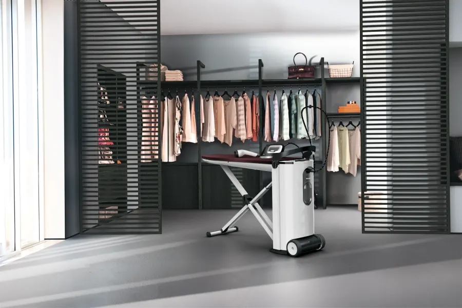 Miele B 4847 FashionMaster Tayberry červená v interiéri