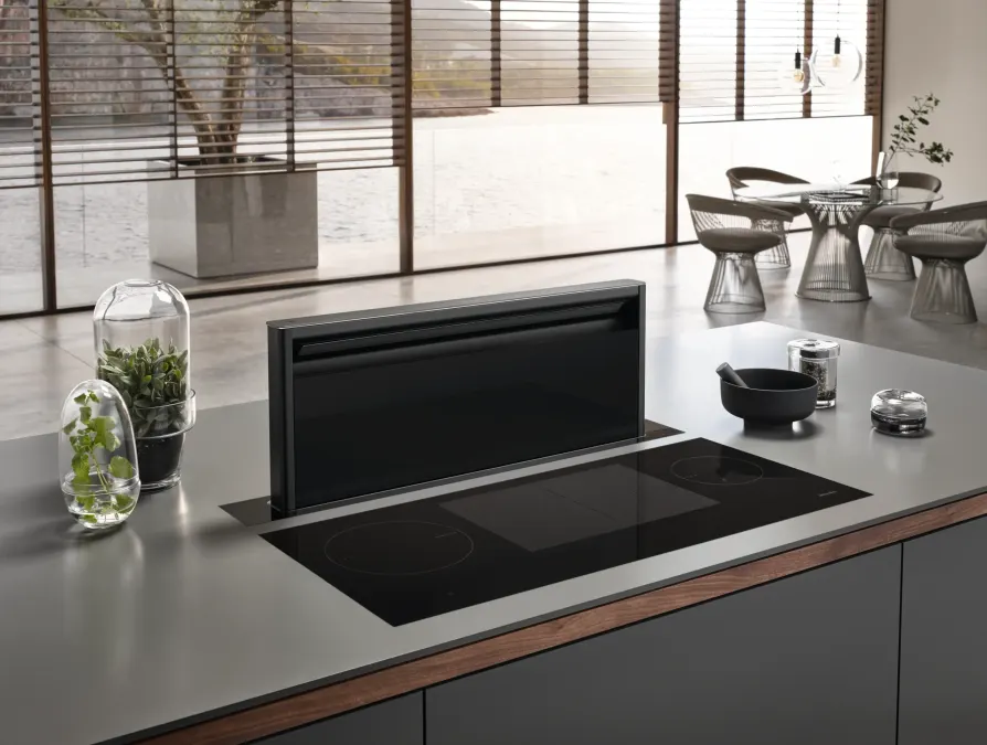Miele DAD 4841 Black Levantar Obsidiánová čierna v interiéri