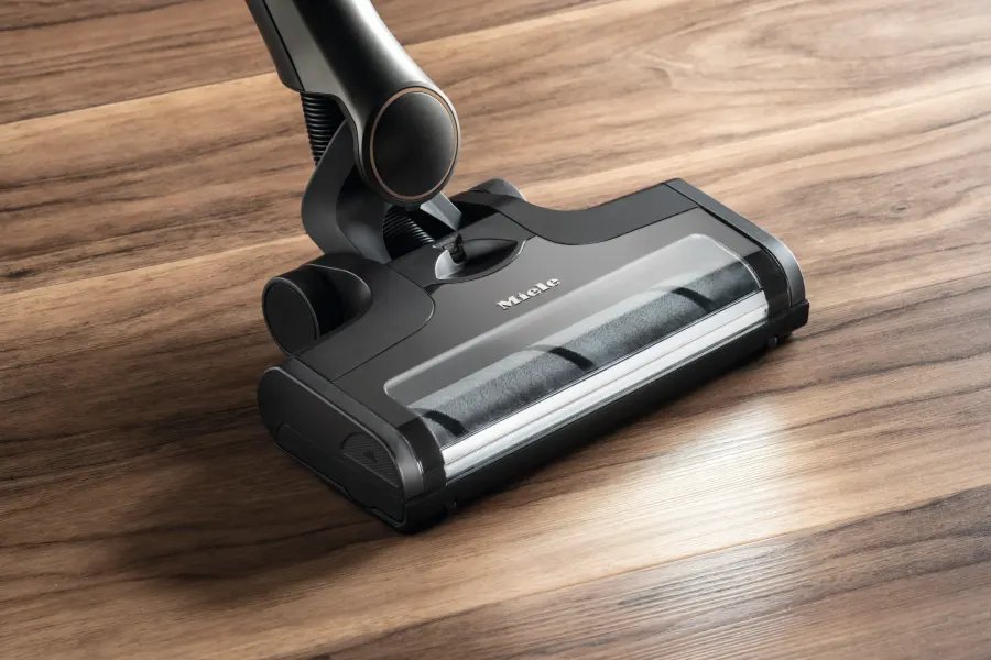 Miele Triflex Hardfloor Care Tool v interiéri Miele Triflex Hardfloor Care Tool v interiéri