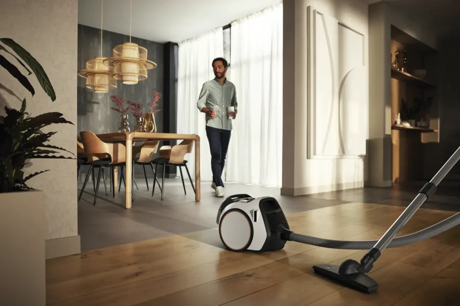 Miele Boost CX1 Parquet PowerLine Lotosová biela v interiéri – foto 7