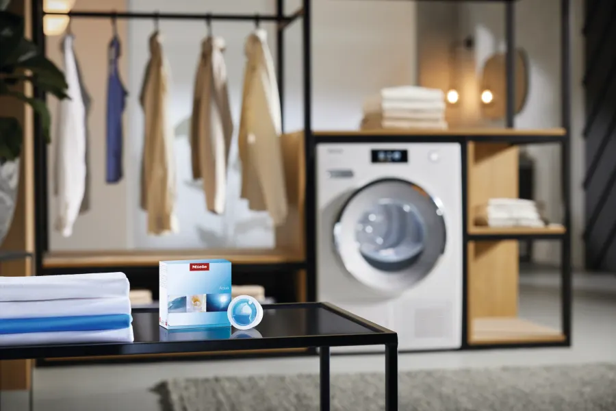 Miele Flakóny s vôňou Aqua 12,5 ml v interiéri