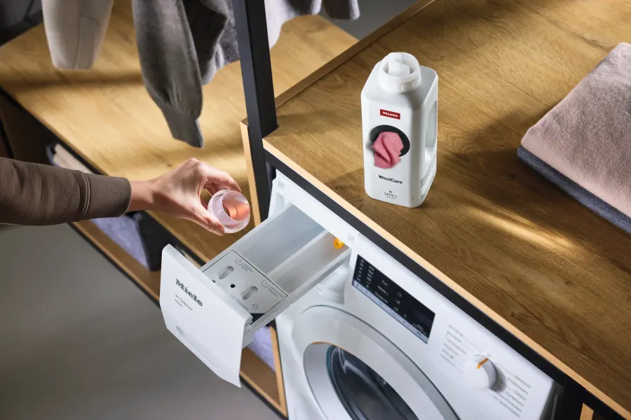 Miele Prací prostriedok WoolCare 1,5 l v interiéri