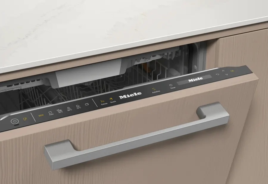 Miele G 7651 SCVi AutoDos Obsidiánová čierna – ovládací panel
