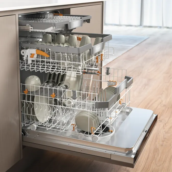 Miele G 7980 SCVi AutoDos K2O CleanSteel/obsidiánová čierna – detail