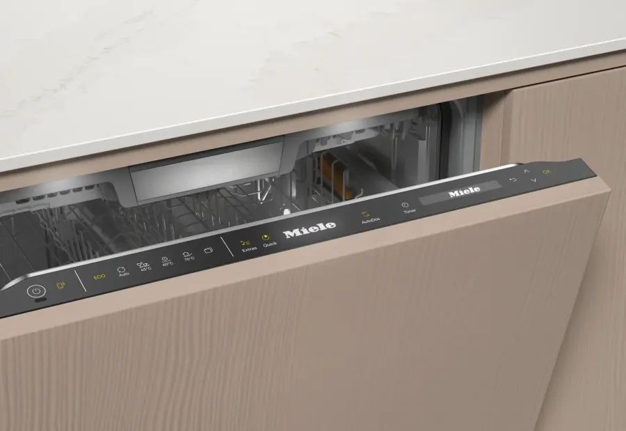 Miele G 7795 SCVi XXL AutoDos K2O Obsidiánová čierna – ovládací panel
