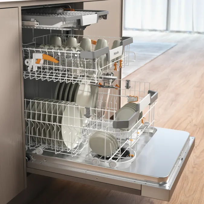 Miele G 7045 SCi XXL AutoDos Nerezová oceľ/CleanSteel – detail Miele G 7045 SCi XXL AutoDos Nerezová oceľ/CleanSteel – detail