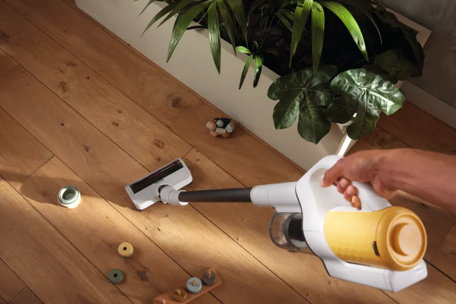 Miele Duoflex HX1 Sunset žltá v interiéri – foto 6