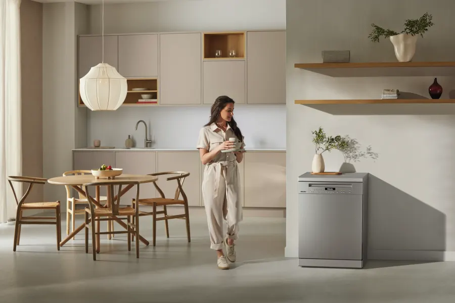 Miele G 7040 SC Front AutoDos Predná časť CleanSteel v interiéri – foto 6