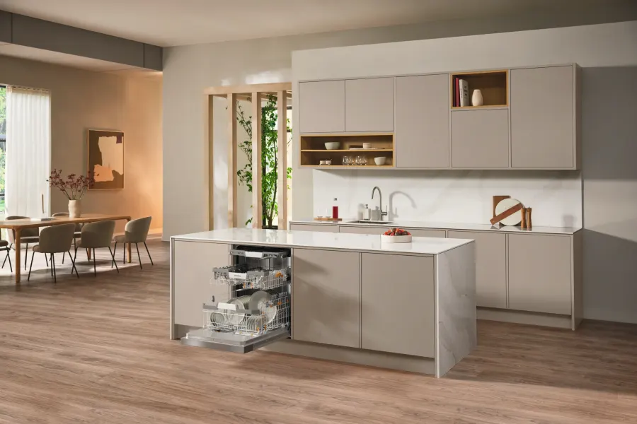 Miele G 7045 SCi XXL AutoDos Nerezová oceľ/CleanSteel v interiéri Miele G 7045 SCi XXL AutoDos Nerezová oceľ/CleanSteel v interiéri