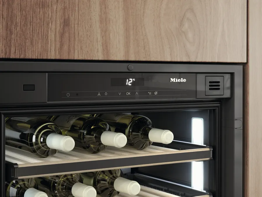 Miele KWT 7112 iG Perleťová béžová – ovládací panel