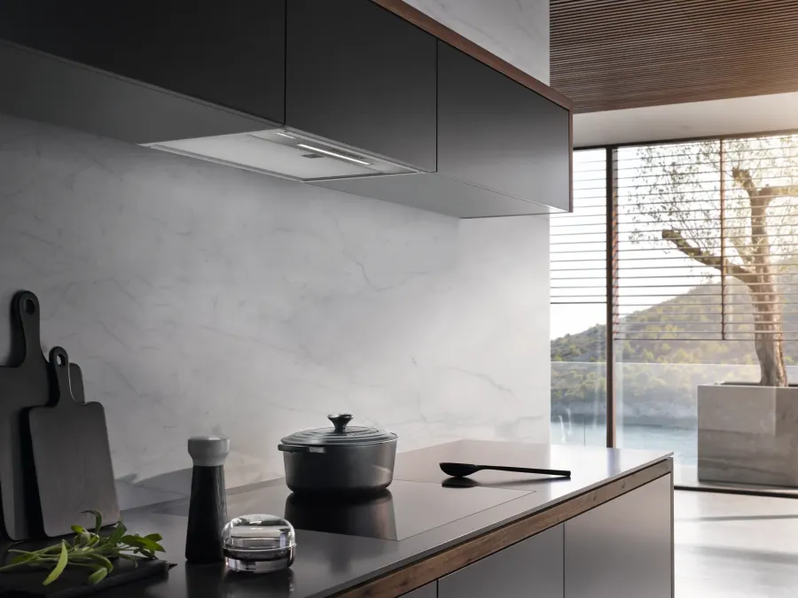 Miele DAE 1530 Nerezová oceľ v interiéri