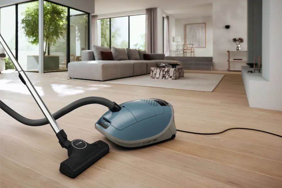 Miele Guard M1 Flex Nordic modrá v interiéri