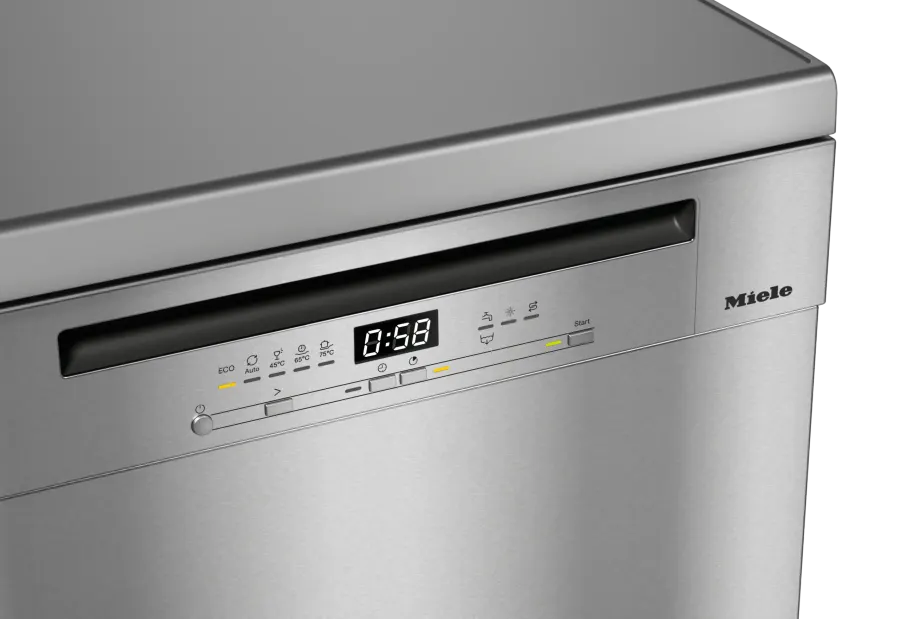 Miele G 5811 SC Front Active Plus Predná časť CleanSteel – ovládací panel