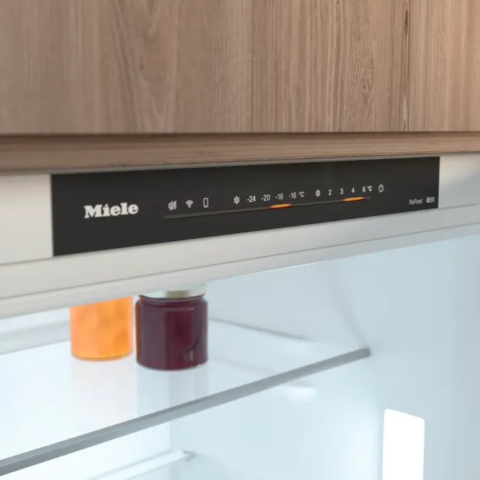 Miele KFN 7913 E – ovládací panel