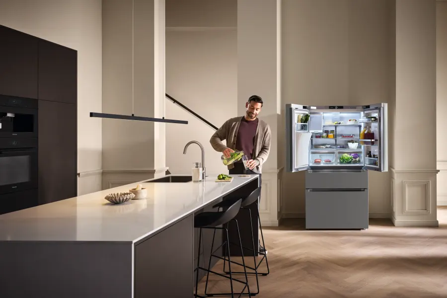 Miele KFFD 6765 Nerezová oceľ/CleanSteel v interiéri