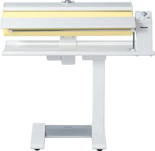 Miele B 990 - výstavný kus